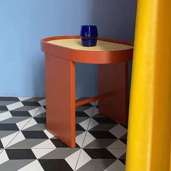 נורדי יצירתי קש קצה רטרו תוספות עץ מלא ספה שולחן צד לסלון חדר השינה ליד המיטה שולחן