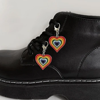 1PC אמייל קשת לבבות מרטין מגפי נעלי אבזמים קישוט צבעוני מתכת הצמד וו נעליים אביזרים יצירתיים תכשיטים חדשים.