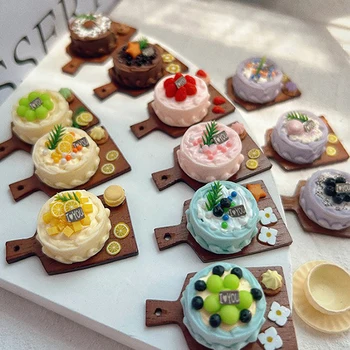 DIY אביזרים לבית בובות קישוט סימולציה זירת צעצוע קינוח טעים מיניאטורי עוגת יום הולדת אוכל דגם