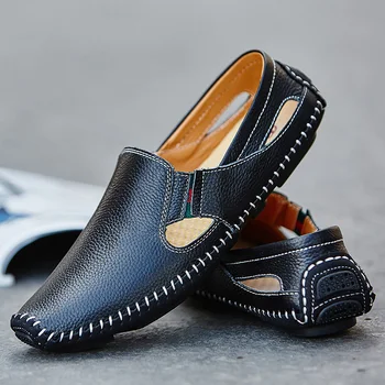 גברים מזדמנים סנדל בעבודת יד לנשימה נעלי ספורט נעלי מוקסינים קיץ עור אמיתי החלקה בתוספת גודל חיצוני נעלי בית